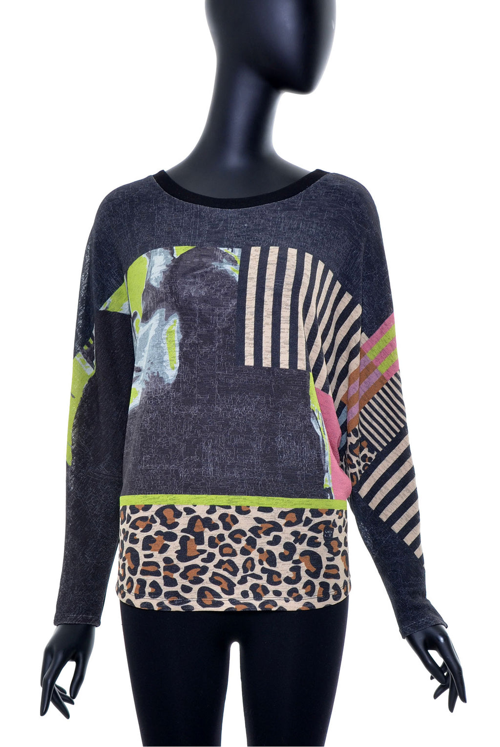 Pull chauve-souris no.387