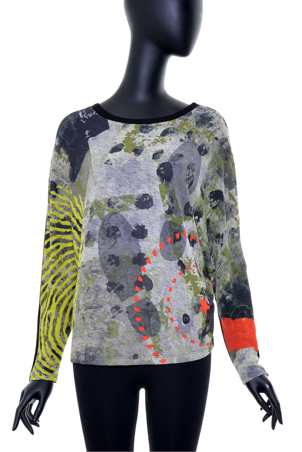 Pull chauve-souris no.388